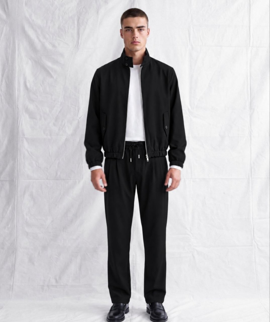 Ανδρικό Σετ Bomber Jacket με Παντελόνι σε Ίσια Γραμμή – Μαύρο